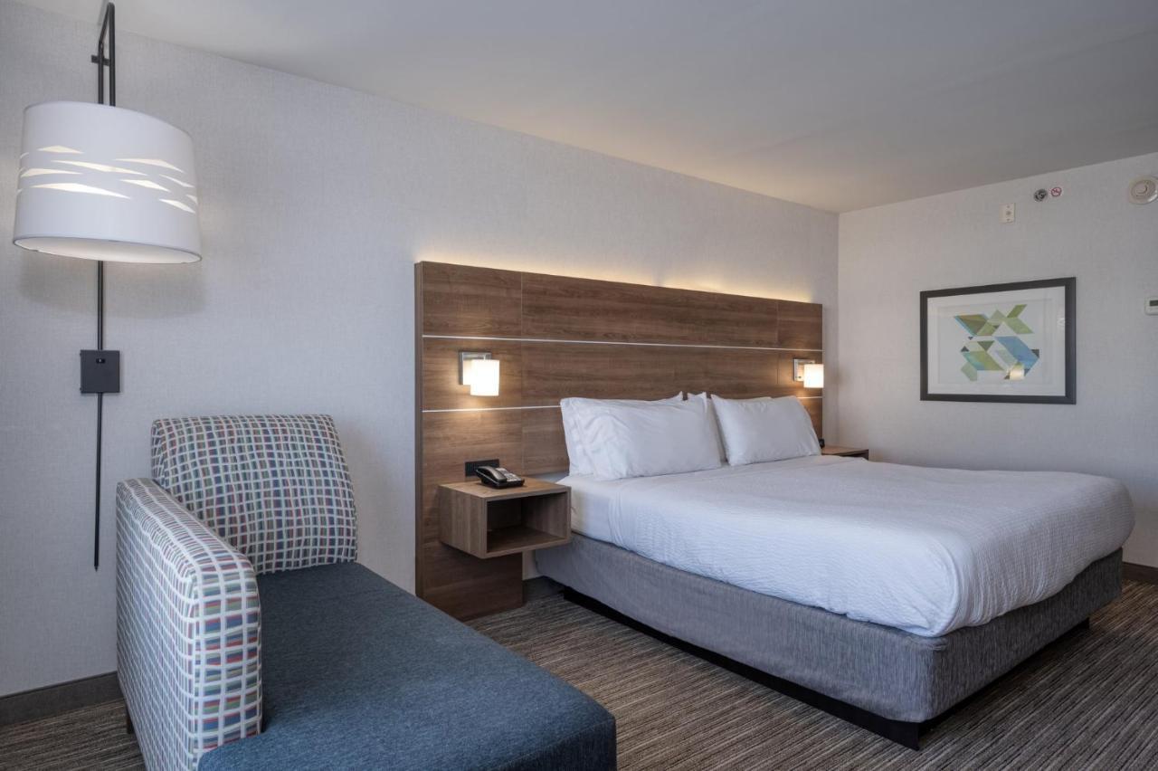 Holiday Inn Express Radcliff Fort Knox By Ihg Esterno foto